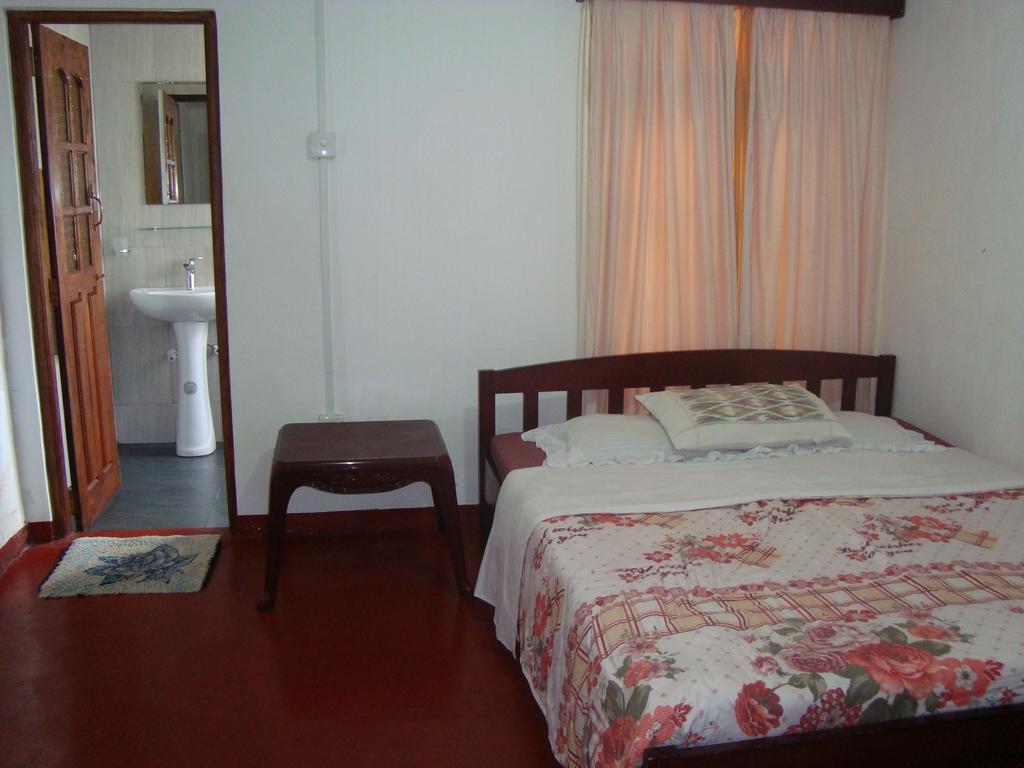 Andrews Hostel Nuwara Eliya Szoba fotó